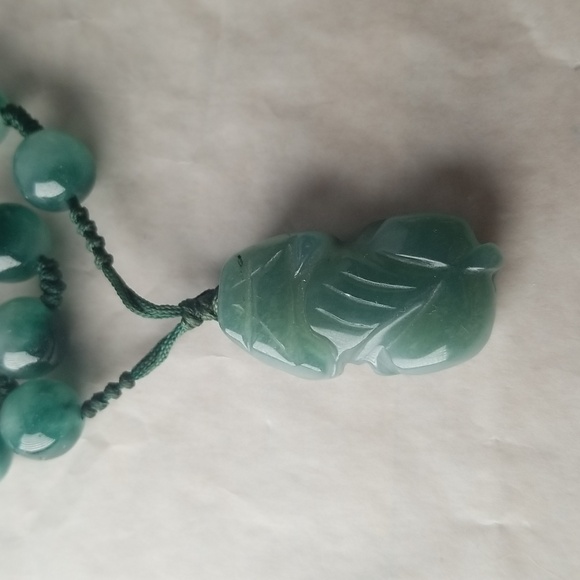 Jade Frog Necklace - Picture 3 of 6